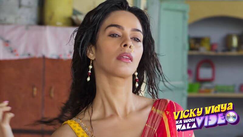 Mallika Sherawat Vicky Vidya Ka Woh Wala Video